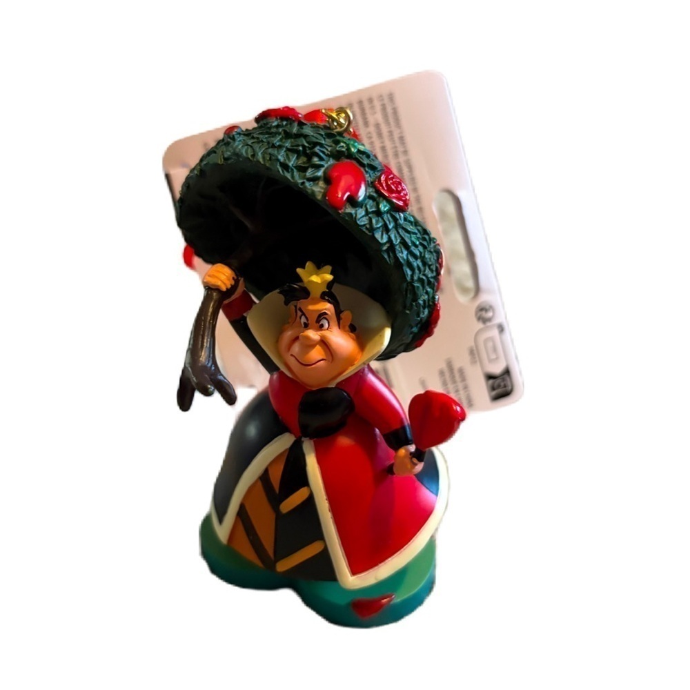 Disney Parks Store 2024 Queen of Hearts Sketchbook Ornament Alice in Wonderland